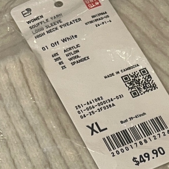 UNIQLO Mock Turtleneck Sweater NWT - Picture 4 of 7